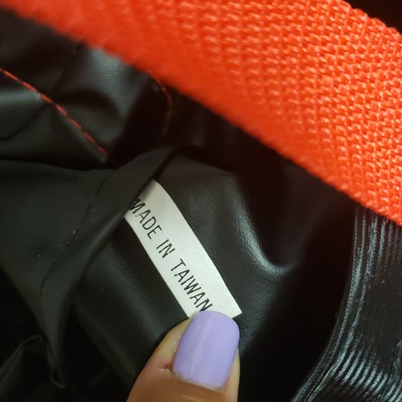 Neiman Marcus tote - Picture 4 of 9